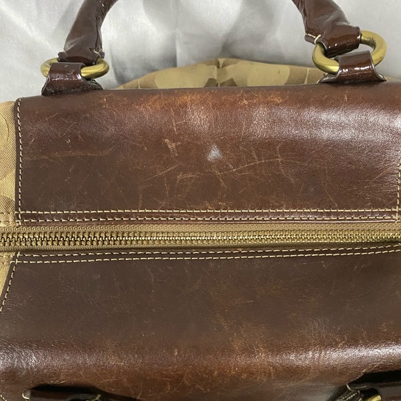 Large Coach Handbag - Picture 6 of 6